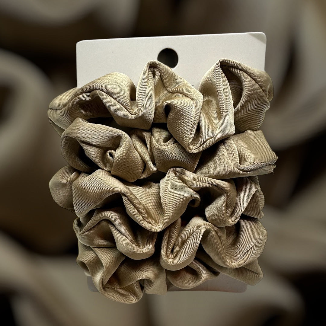 Scrunchies beige satijn 5 stuks
