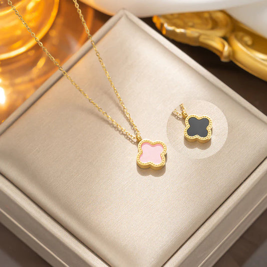 Ketting goud met roze bloem